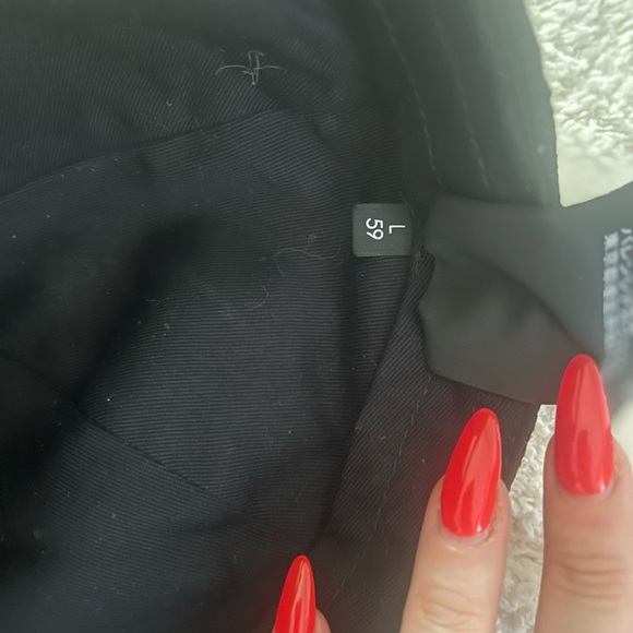 Used balenciaga hat. Authentic. LARGE. Unisex - Picture 6 of 6